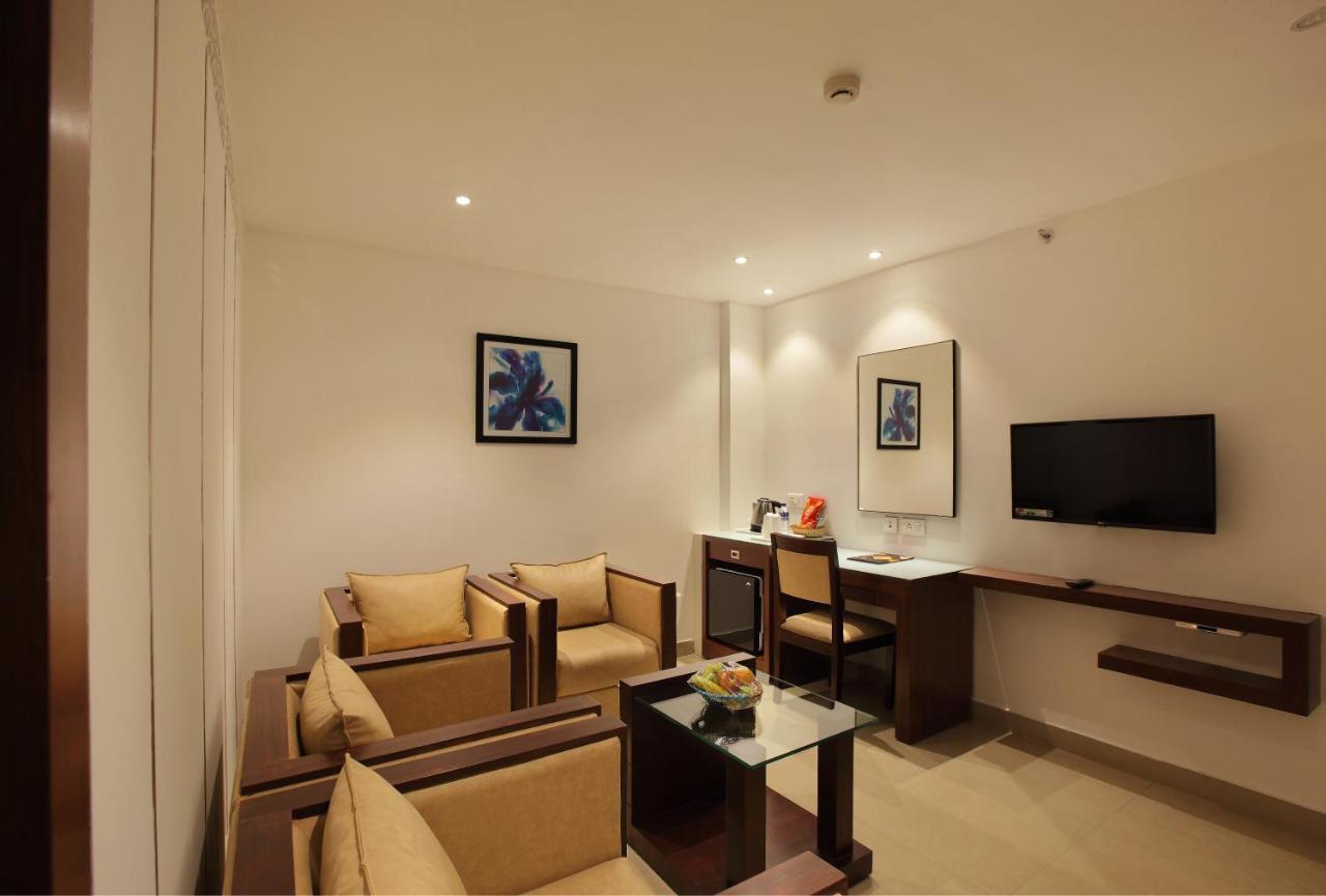 Hotel Park Residency Kuttiyadi Kuttyadi Ngoại thất bức ảnh